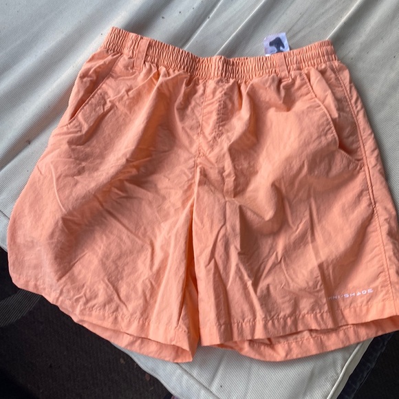 Youth large PFG Columbia like new - Picture 1 of 7